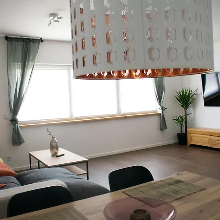 Unique Flat דירה דיסלדורף