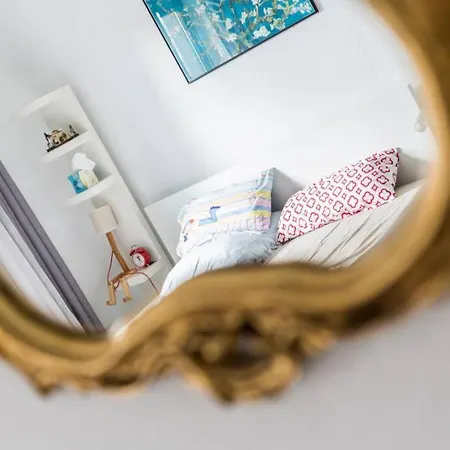 Beautiful Cozy 1-room Apartment, Near Rhine Апартаменты