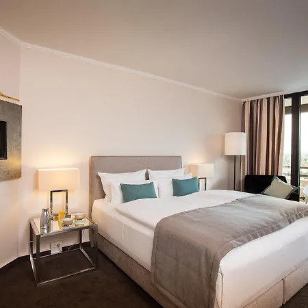 Lindner Congress 4* Düsseldorf