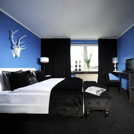 Hotell Friends Downtown Düsseldorf