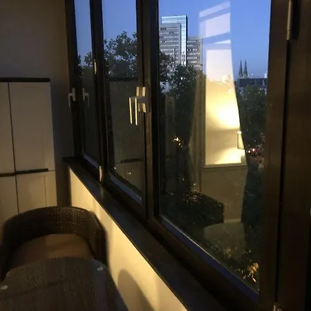 Appartement In Der Nahe Von Der Konigsallee Düsseldorf