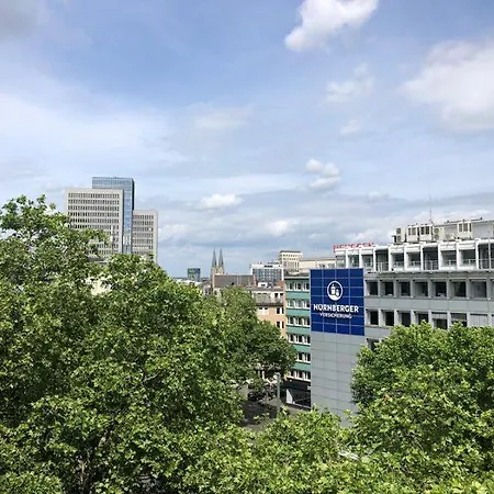 In Der Nahe Von Der Konigsallee Düsseldorf