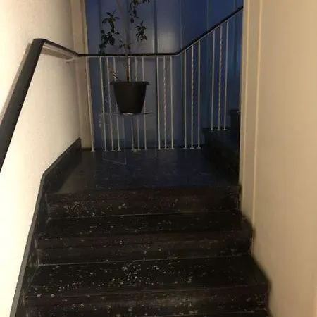 Appartement In Der Nahe Von Der Konigsallee *