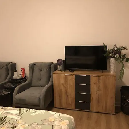 In Der Nahe Von Der Konigsallee Appartement *