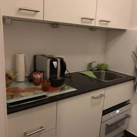 Appartement In Der Nahe Von Der Konigsallee