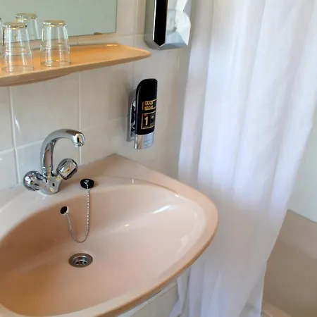 Bejuna By Vivere Stays 3* Düsseldorf