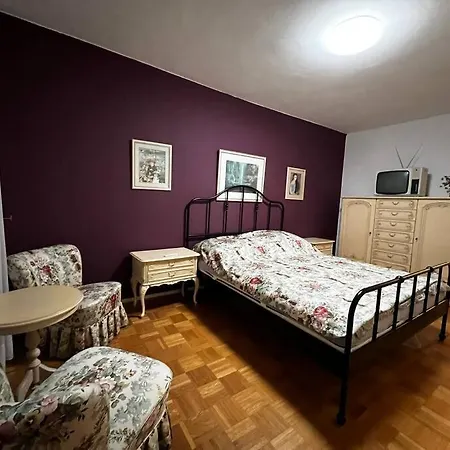 Flat Near To Oldtown & Konigsallee デュッセルドルフ