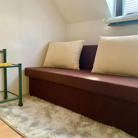 Appartamento Zentrale In Bilk Mit Neuer Moderner Einrichtung *