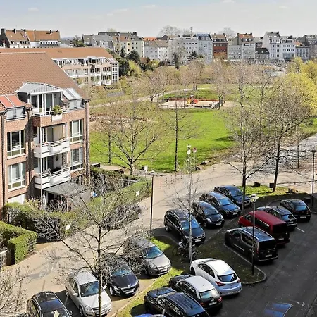 Apartamento 'traveller Lodge' Grosszuegiges - 3 Bedroom 10min To Hbf, Full Kitchen, Homeoffice, Netflix, Wifi *