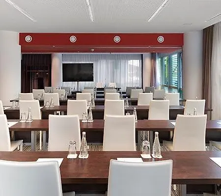 杜塞尔多夫海芬美利亚怡思得酒店 4* 杜塞尔多夫