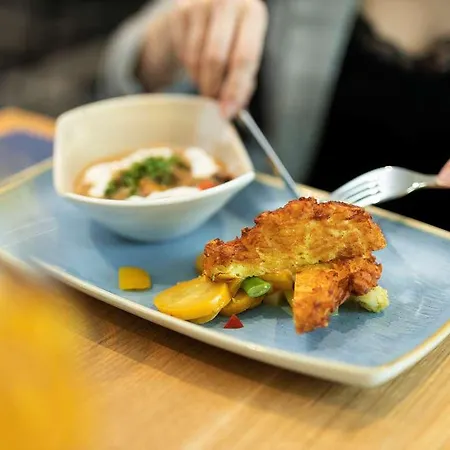 호텔 Novotel Airport 4*