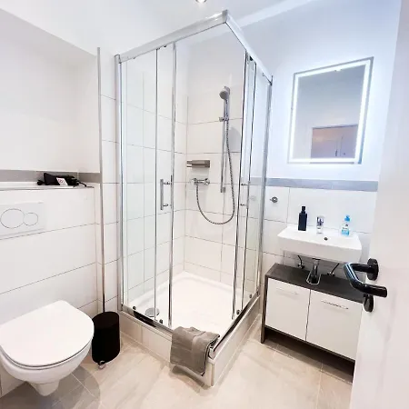 Apartment Duesseldorf City Апартаменты *