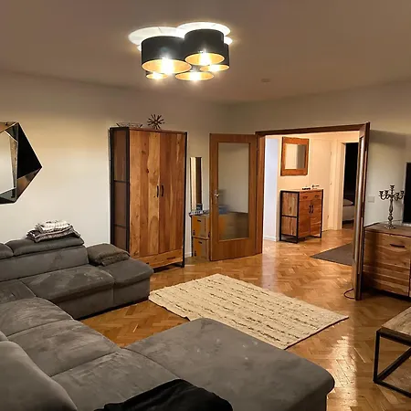 Luxus In Center - 2 Apartamento *