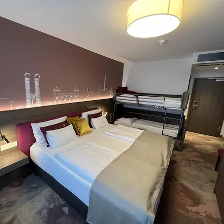 Stadt Muenchen 4*