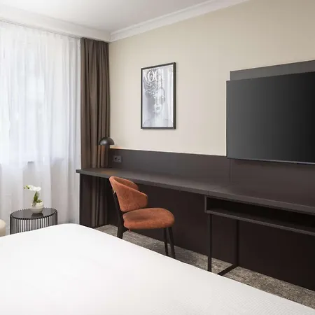 Hilton Szálloda 5*