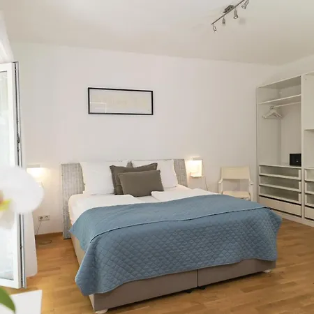 Lägenhetshotell Victoria 3*