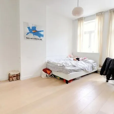 Mit 4 Nahe Duesseldorf-centre * Düsseldorf