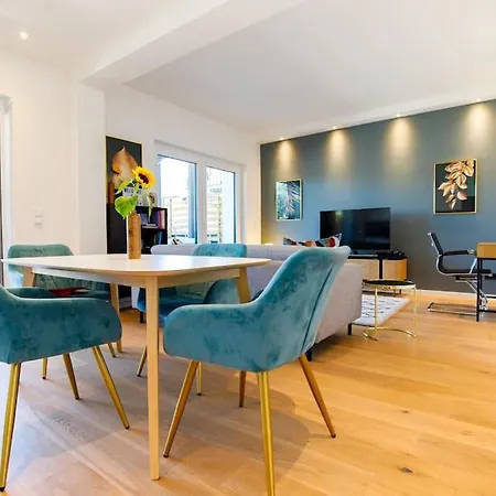 Lägenhet 80 Sqm Flat With Terrace And 15min To Fair And 5min To Old Town