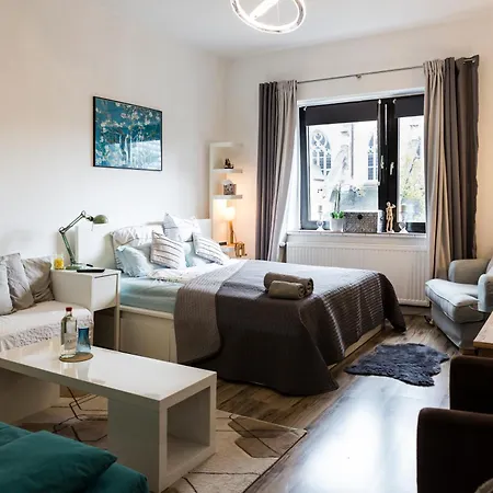 Beautiful Cozy 1-room Apartment, Near Rhine Апартаменты