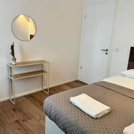 Heaven Homes - 15 Gehmin Vom Hbf Entfernt Alloggio in famiglia Düsseldorf