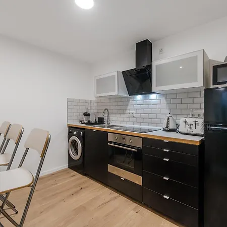 Appartamento In Toplage In Duesseldorf-oberkassel *