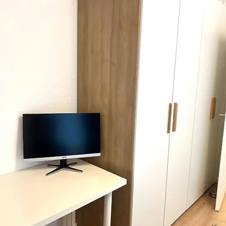 New! Modern Düsseldorf