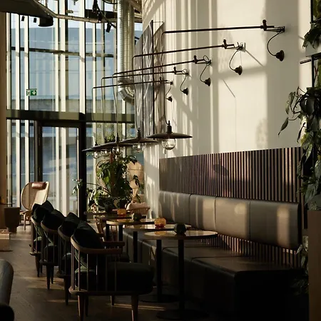 The Cloud One Duesseldorf-koebogen 뒤셀도르프