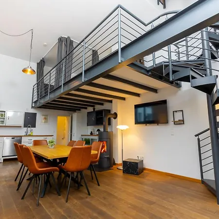 Apartment Pempelfort Luxury Townhouse *