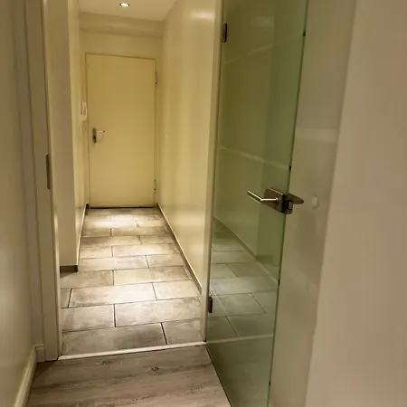 Apartman Avi Mainhouse