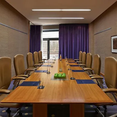 Szálloda Hilton 5*
