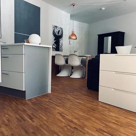 Design With River View Διαμέρισμα *