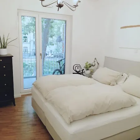 Design With River View Διαμέρισμα Ντίσελντορφ