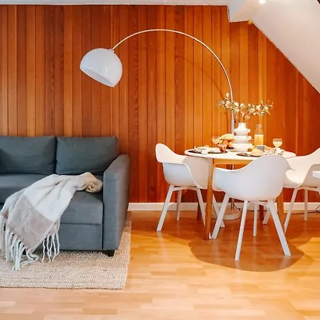 Appartement Rooftop-apartment Zentral Gelegen In Düsseldorf