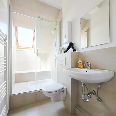 Daire Raj Living - 4 - Maisonette - Balcony - 20 Min Messe Dus And Old Town Dus *