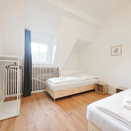 Raj Living - 4 - Maisonette - Balcony - 20 Min Messe Dus And Old Town Dus Daire Düsseldorf