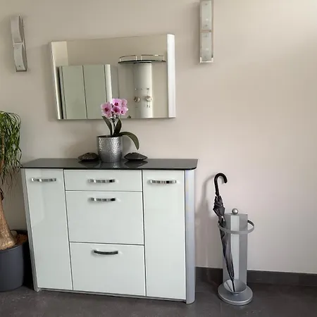 Superior Haus 120 Qm Mit Garten Feriehus Düsseldorf