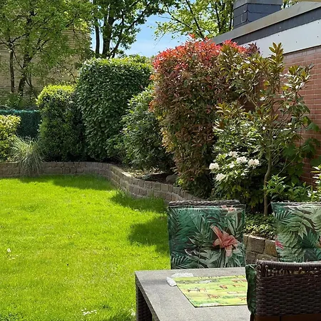 Feriehus Superior Haus 120 Qm Mit Garten Düsseldorf