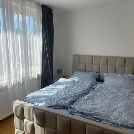 Media Harbor Domicile Апартаменты *