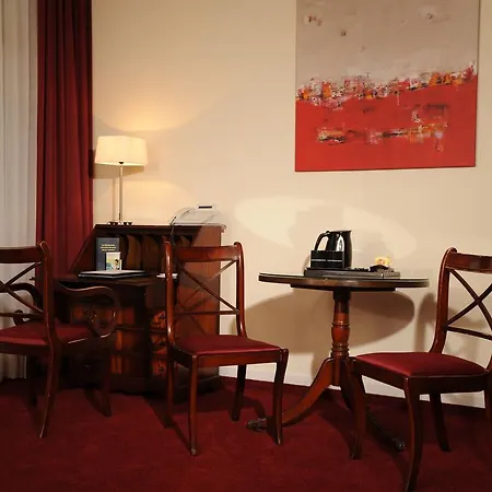 Hotel Viktoria 4*