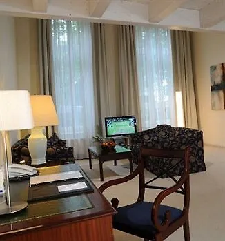 Hotel Viktoria 4*