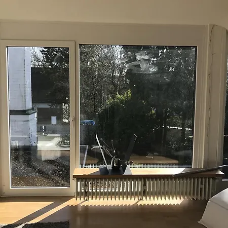 House In House Lägenhet