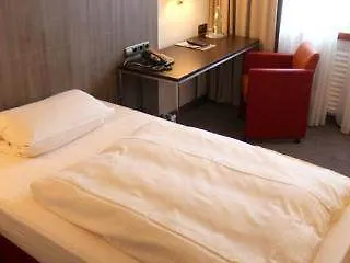 מלון City Hotel Duesseldorf