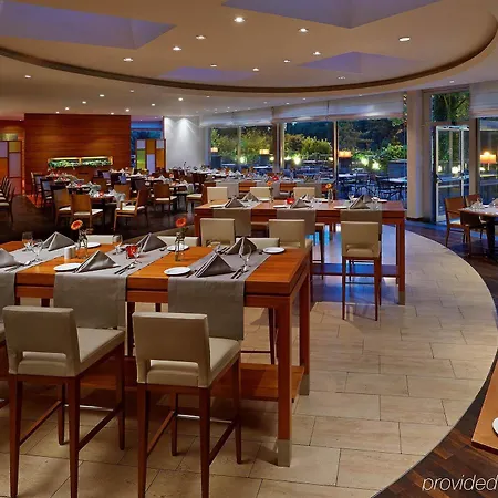 Hilton Szálloda 5*