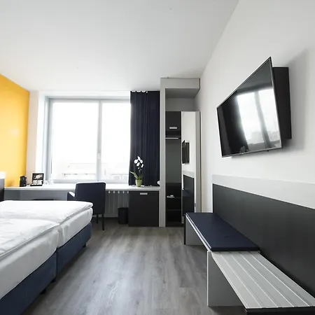 Carathotel Hotell 4*