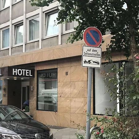 City Hotel Duesseldorf מלון