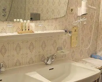 Haus Litzbruck 3* Düsseldorf
