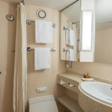 Úszó hotel Fairtours Hotelschiff Rhein Melodie Düsseldorf