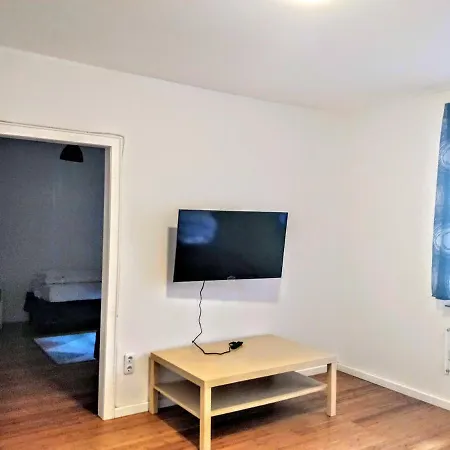 Avi Mainhouse Apartman Düsseldorf