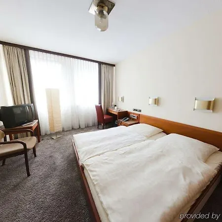 City Hotel Duesseldorf מלון
