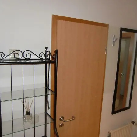 Lägenhet Rethelstrasse 97 *
